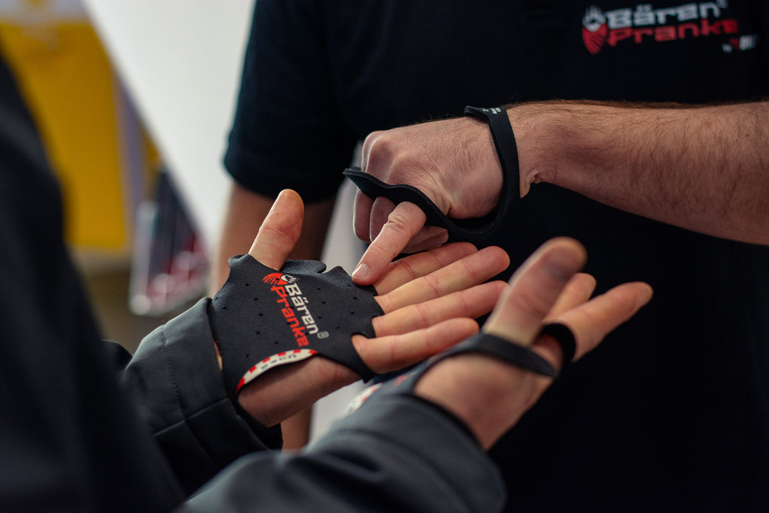 bärenpranke motorrad handschoner handschutz gegen blessuren taubheit und überanstrengte hände. perfekt geeignet auch für fahrrad und sport